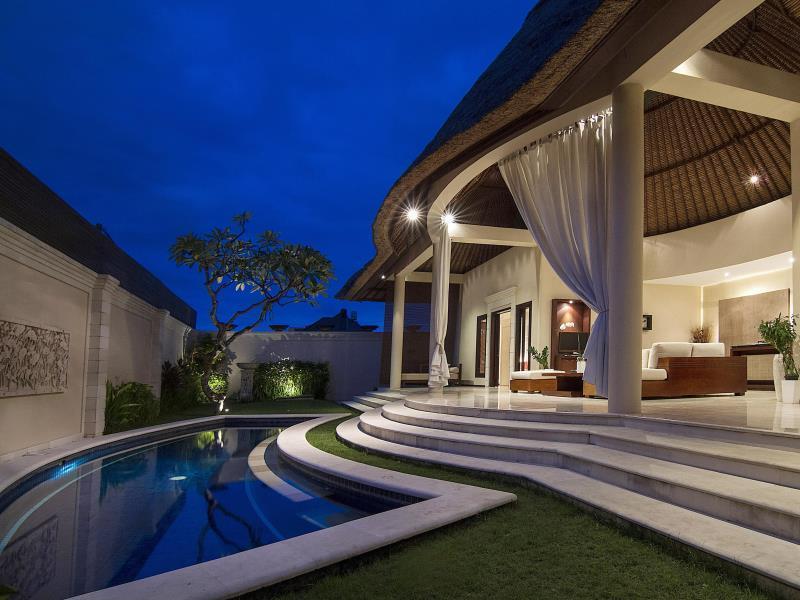 Arsa Villa Bali Семиньяк Экстерьер фото